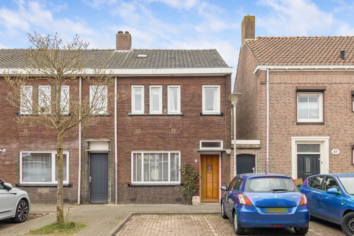 Christiaan Huygensstraat 48 in Tilburg foto