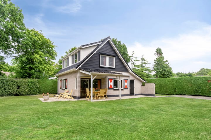 Foto van woning Chrysantenlaan 10, Oostkapelle