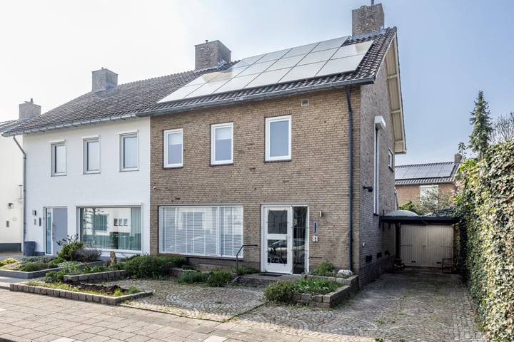Churchilllaan 81 in Maastricht foto