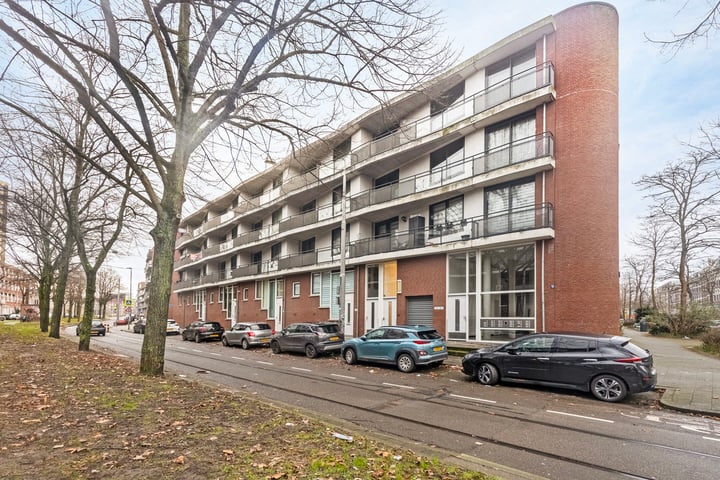 Foto van woning Claes de Vrieselaan 147, Rotterdam