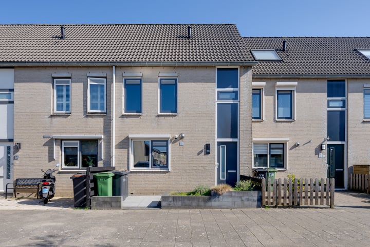 Clara Visserstraat 116 in Purmerend foto