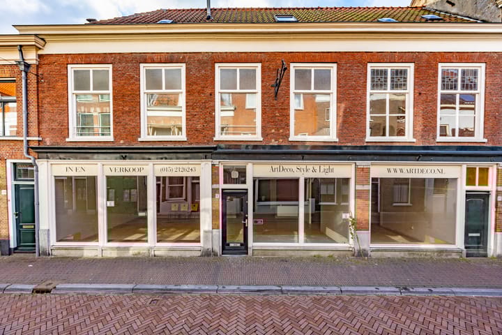 Clarenstraat 6 in Delft foto