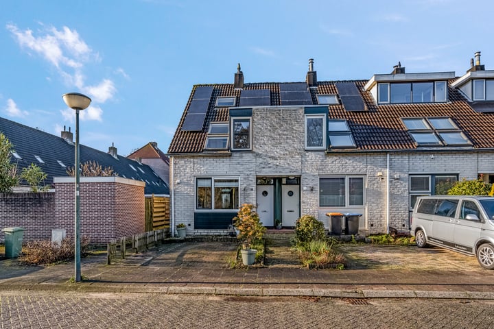 Claverenbladstraat 1 in Leusden foto