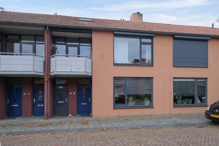 Clematisstraat 23 in Almelo foto