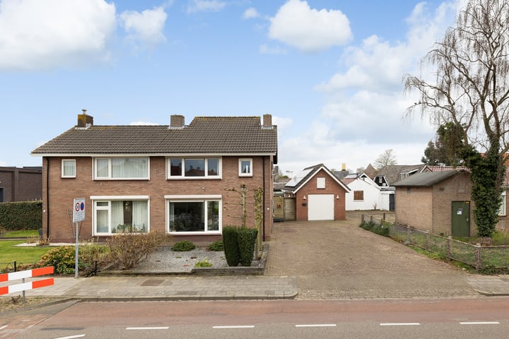 Clematisstraat 6 in Wezep foto