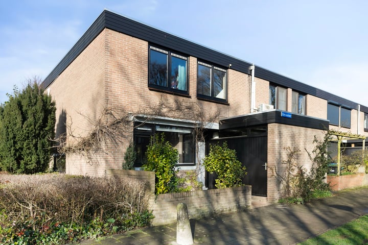 Clervauxlaan 17 in Eindhoven foto