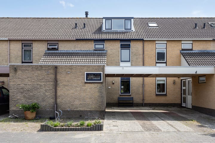 Coba Ritsemastraat 11 in Woerden foto