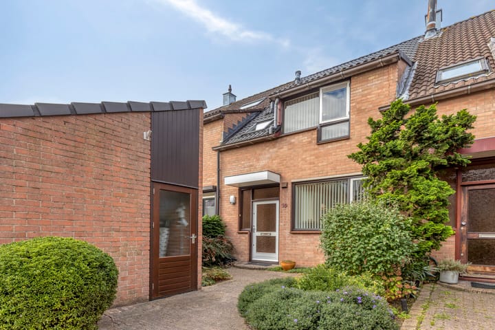 Coen Botrede 10 in Capelle aan den IJssel foto