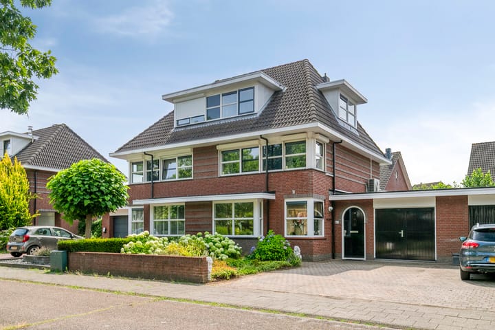 Coendersberglaan 65 in Helmond foto