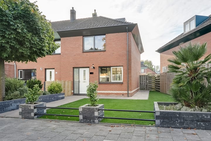 Cole Porterhof 16 in Hoorn foto