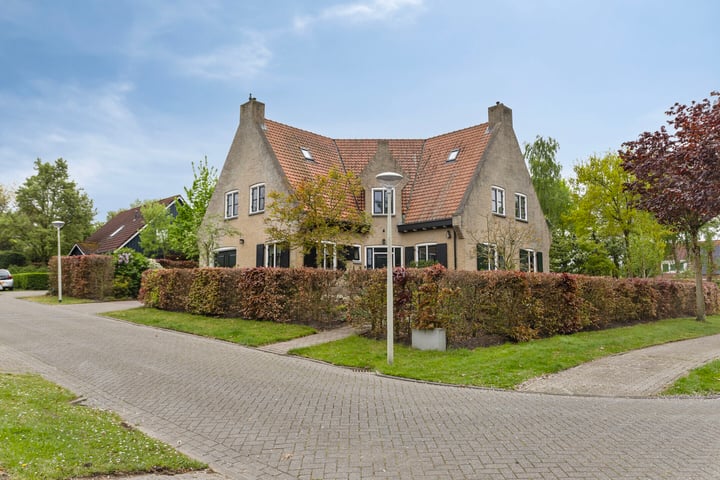 Colijnspolder 39 in Bergen op Zoom foto