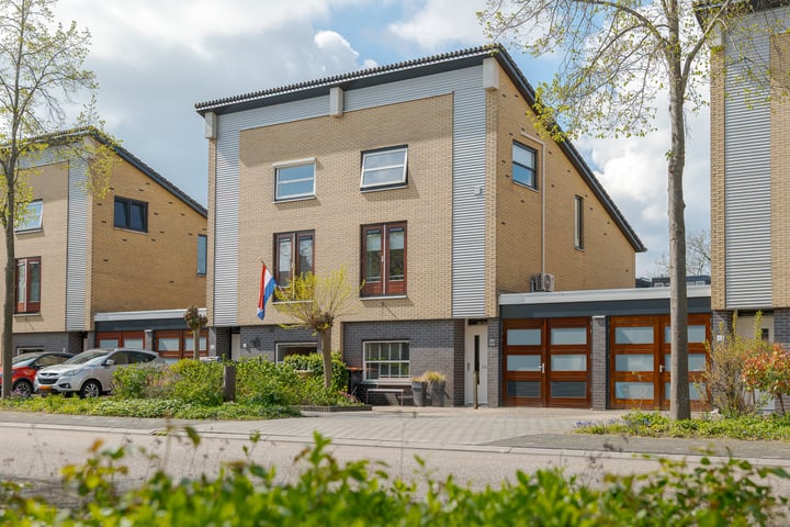 Commissarislaan 44 in Zwolle foto