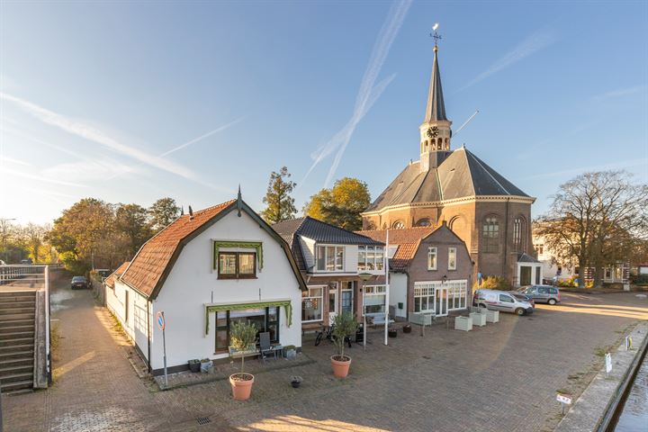 Comriekade 3 in Woubrugge foto