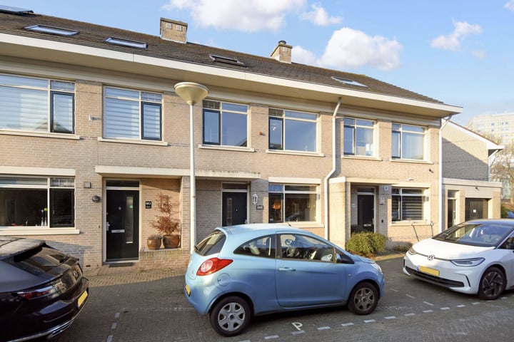 Constance Gelderblomlaan 62 in 's-Gravenhage foto