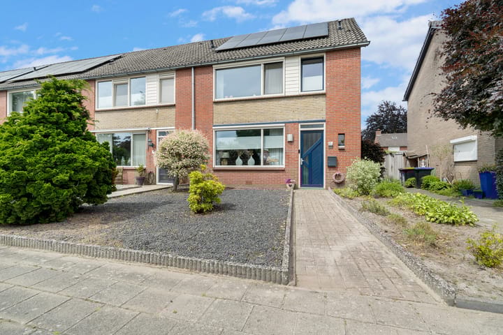 Constantijn Huygensstraat 21 in Nijverdal foto