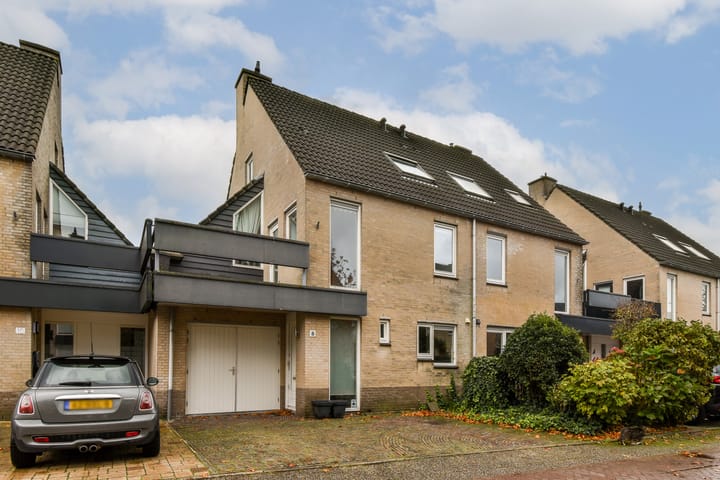 Constantijnlaan 8 in Sassenheim foto