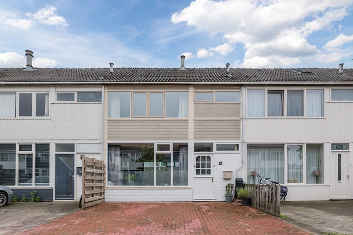 Foto van woning Constantijnstraat 123, Vroomshoop