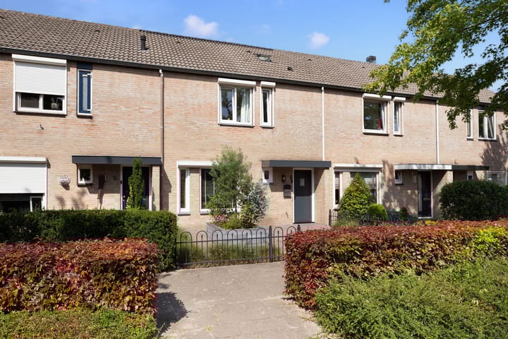 Constantijnstraat 8 in Sprang-Capelle foto