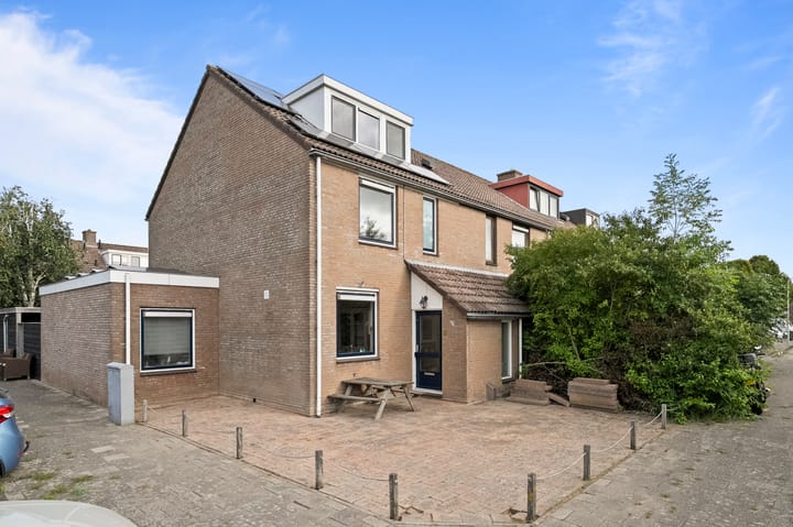 Copernicusstraat 20 in Kudelstaart foto