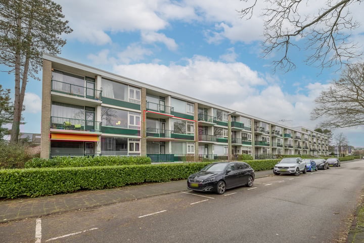 Cornelia de Langelaan 74 in Bussum foto