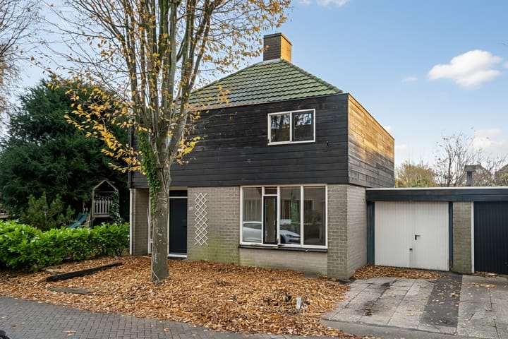 Cornelis Haringhuizenlaan 20 in Midwoud