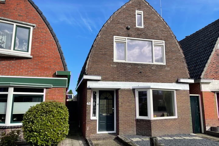 Cornelis Houtmanstraat 45 in Delfzijl foto