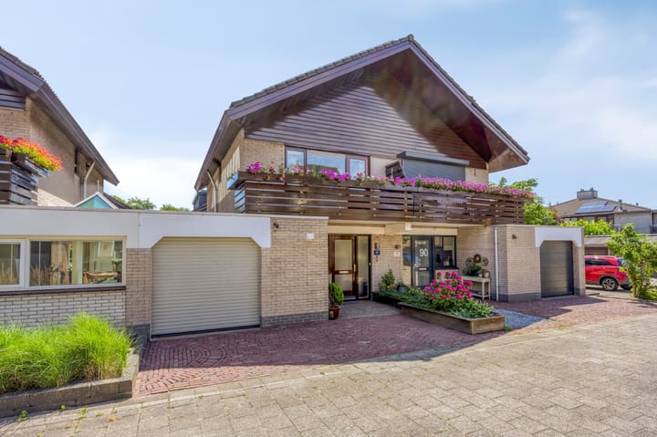 Cornelis Sterrenburgstraat 88 in Hoek van Holland