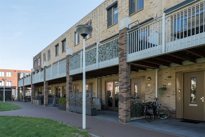 Cornelis van Vugtstraat 11 in Zaandam foto