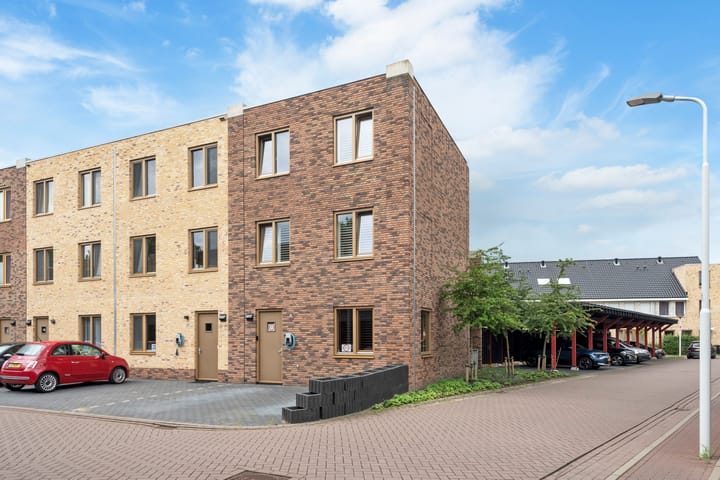 Cornelis van Vugtstraat 15 in Zaandam foto