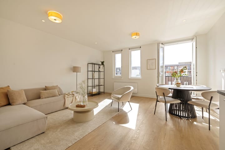 Cornelis Zillesenlaan 64B in Amsterdam foto