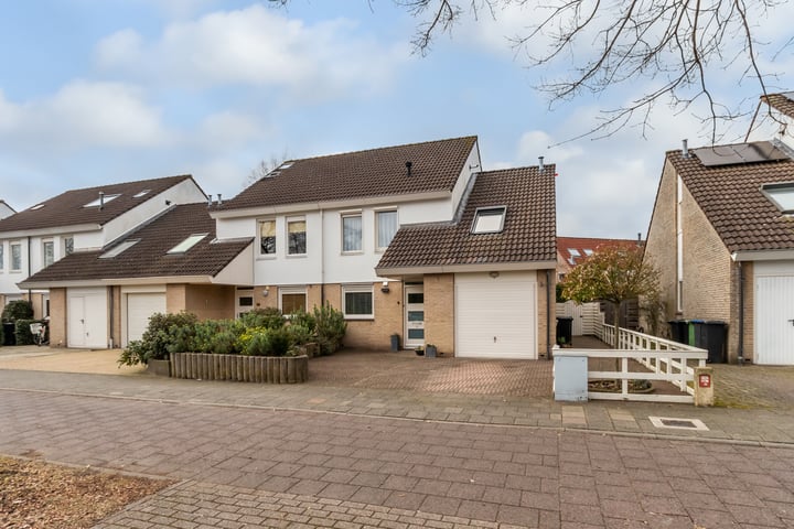 Cort van der Lindenlaan 9 in Naarden foto