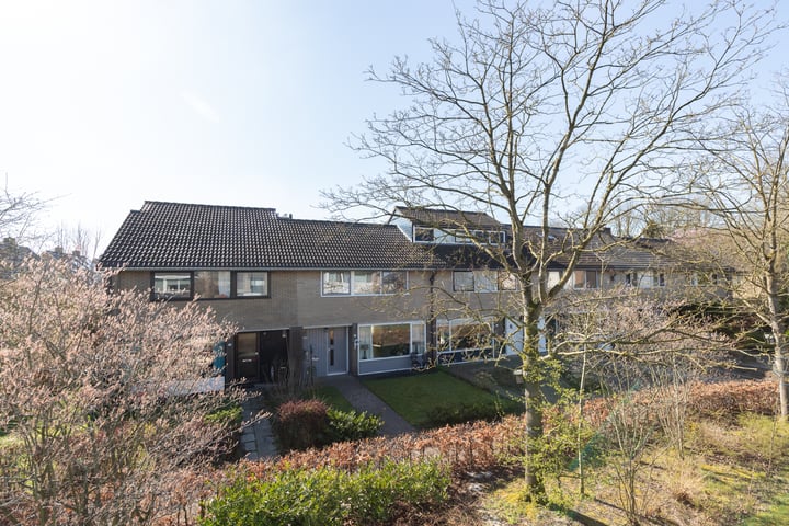 Cort van der Lindenstraat 12 in Zuidhorn foto