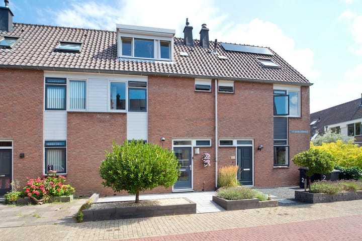Cort van der Lindenstraat 4 in Naaldwijk foto