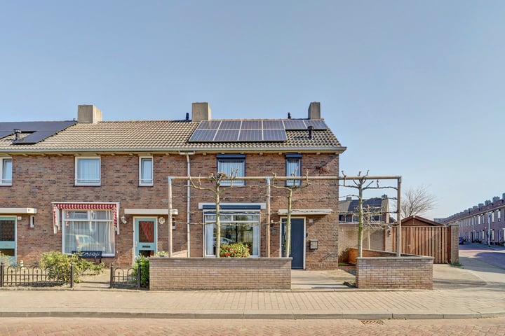 Cortenbachstraat 18 in Helmond foto