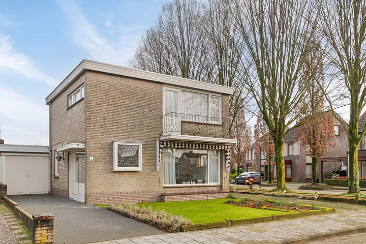 Costverloren 6 in Bergeijk foto