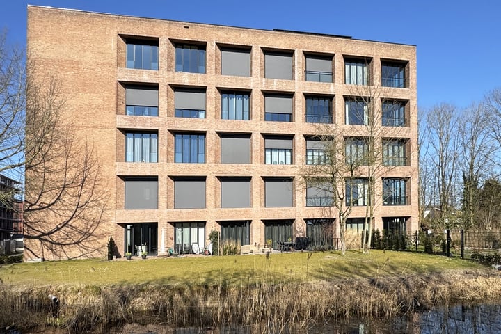 Cosunpark 1-C6 in Breda foto