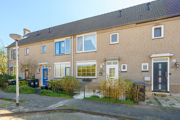 Couperinstraat 58 in Almere foto