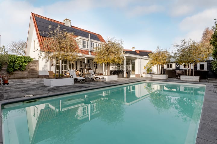 Foto van woning Courteniusstraat 4, Hellevoetsluis