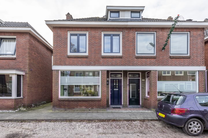 Crocusstraat 34 in Enschede foto