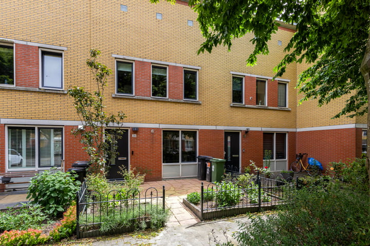 Cronenstein 36 in Nieuw-Vennep foto