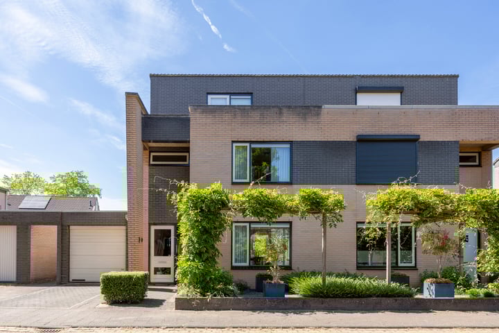 Cruijsberg 31 in Heesch foto