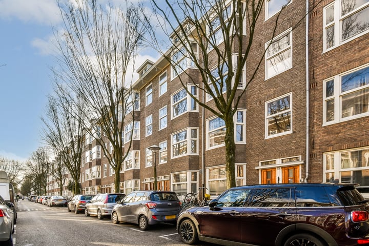Curaçaostraat 127-1 in Amsterdam foto