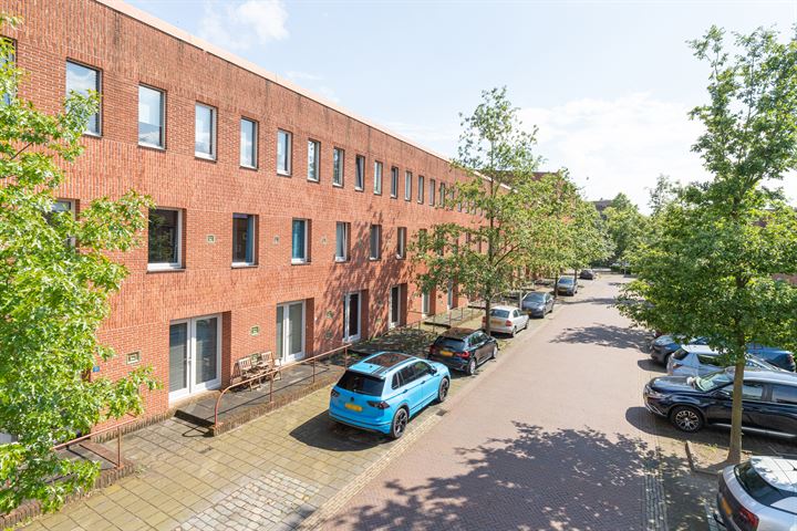 Curaçaostraat 13 in Breda foto