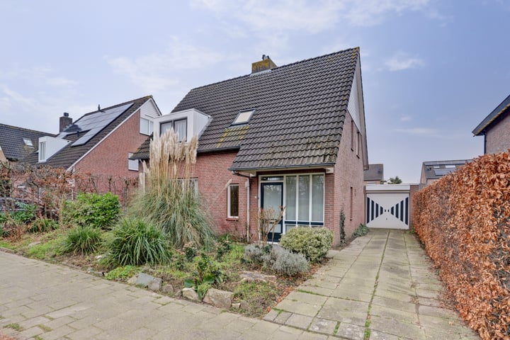 d' Onvermoeidelaan 7 in Raamsdonksveer foto
