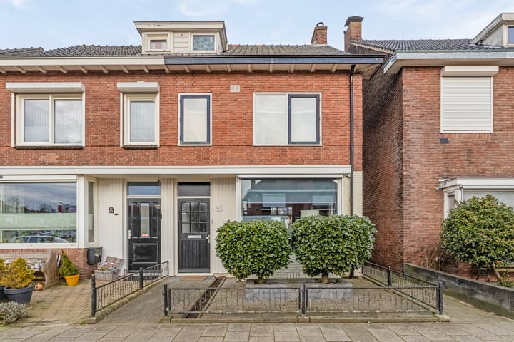 Daalweg 65 in Enschede foto
