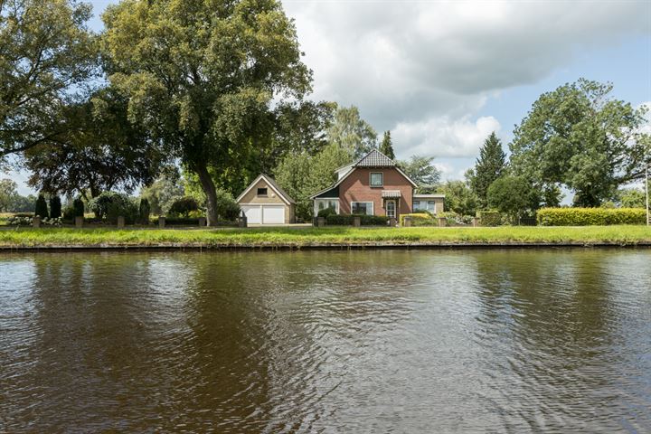 Daarlerveenseweg 21 in Vriezenveen foto