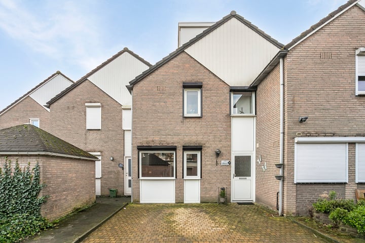 Dagoberthof 30 in Venray foto