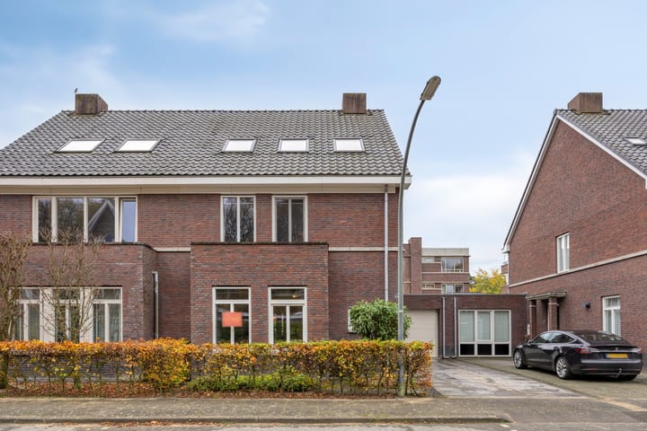 Dagpauwoog 5 in Oosterhout