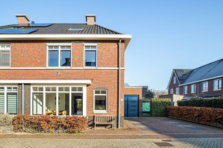 Dagpauwoogstraat 20 in Gouda foto