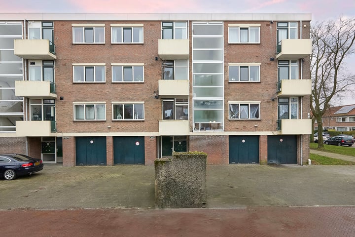 Dahlialaan 26 in Oegstgeest foto